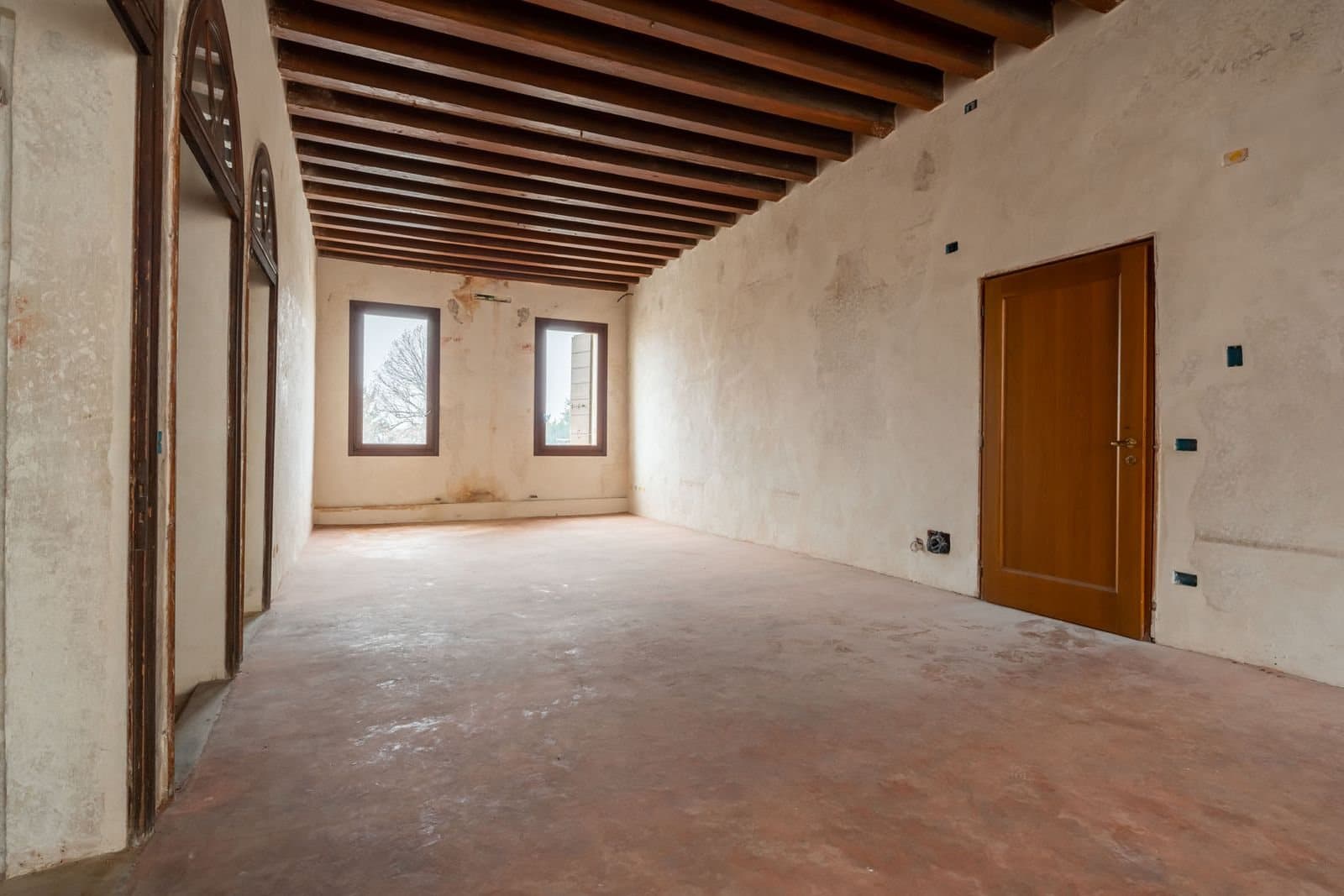 Palazzo Ca' Contarini — un piano nobile del Cinquecento nel centro di Oderzo — scatto 1
