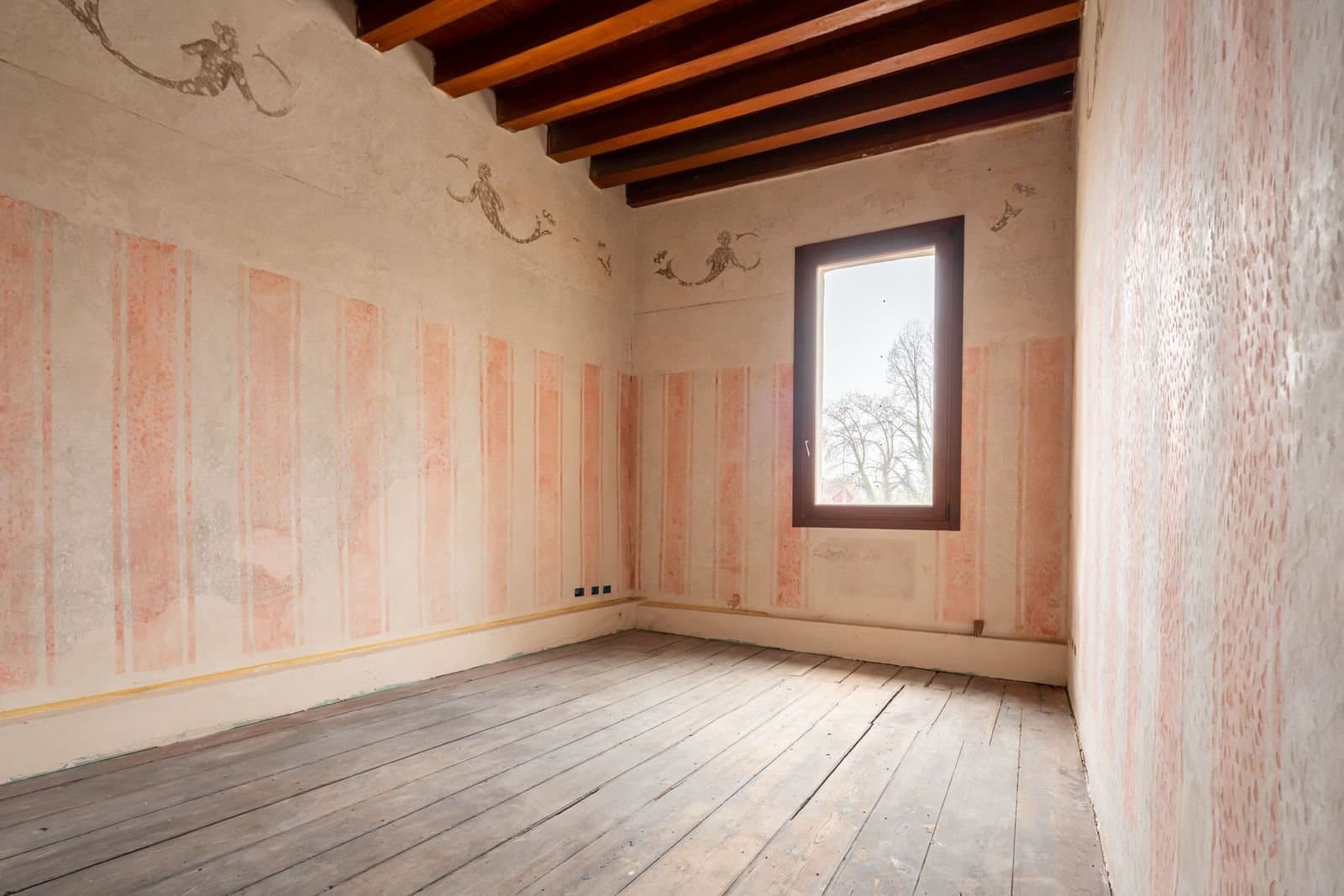 Palazzo Ca' Contarini — un piano nobile del Cinquecento nel centro di Oderzo — scatto 7
